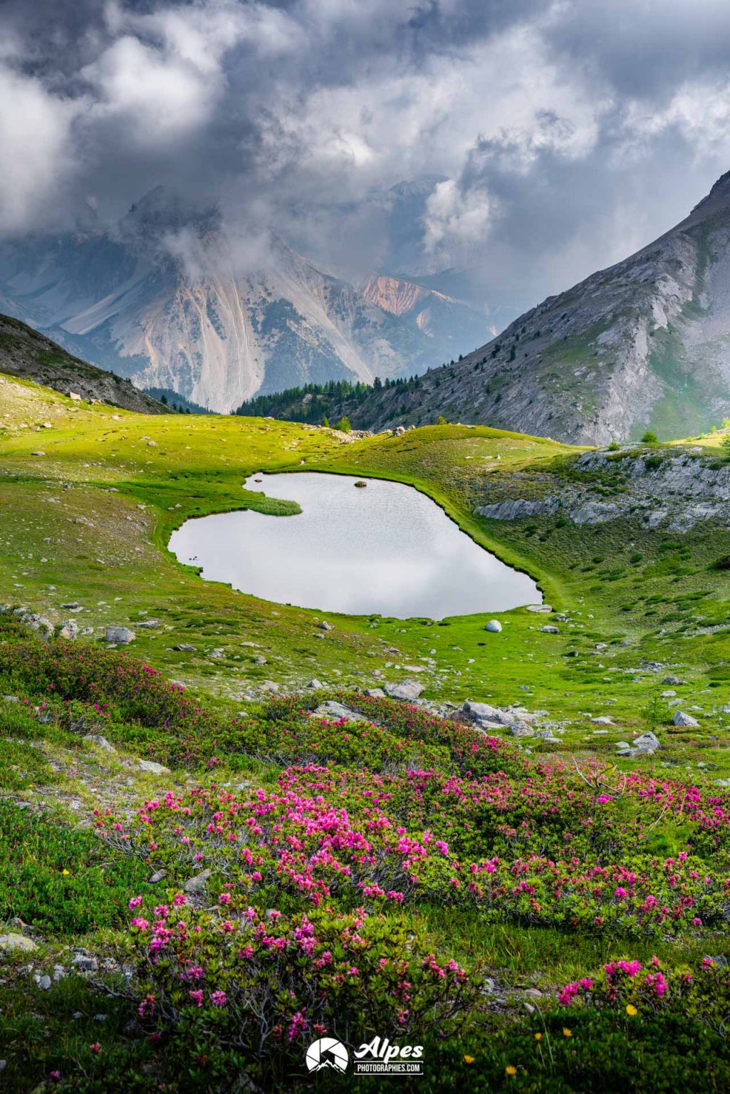 Lac La Barre en forme de coeur, Vallée de la Clarée